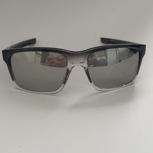Oakley sunglasses